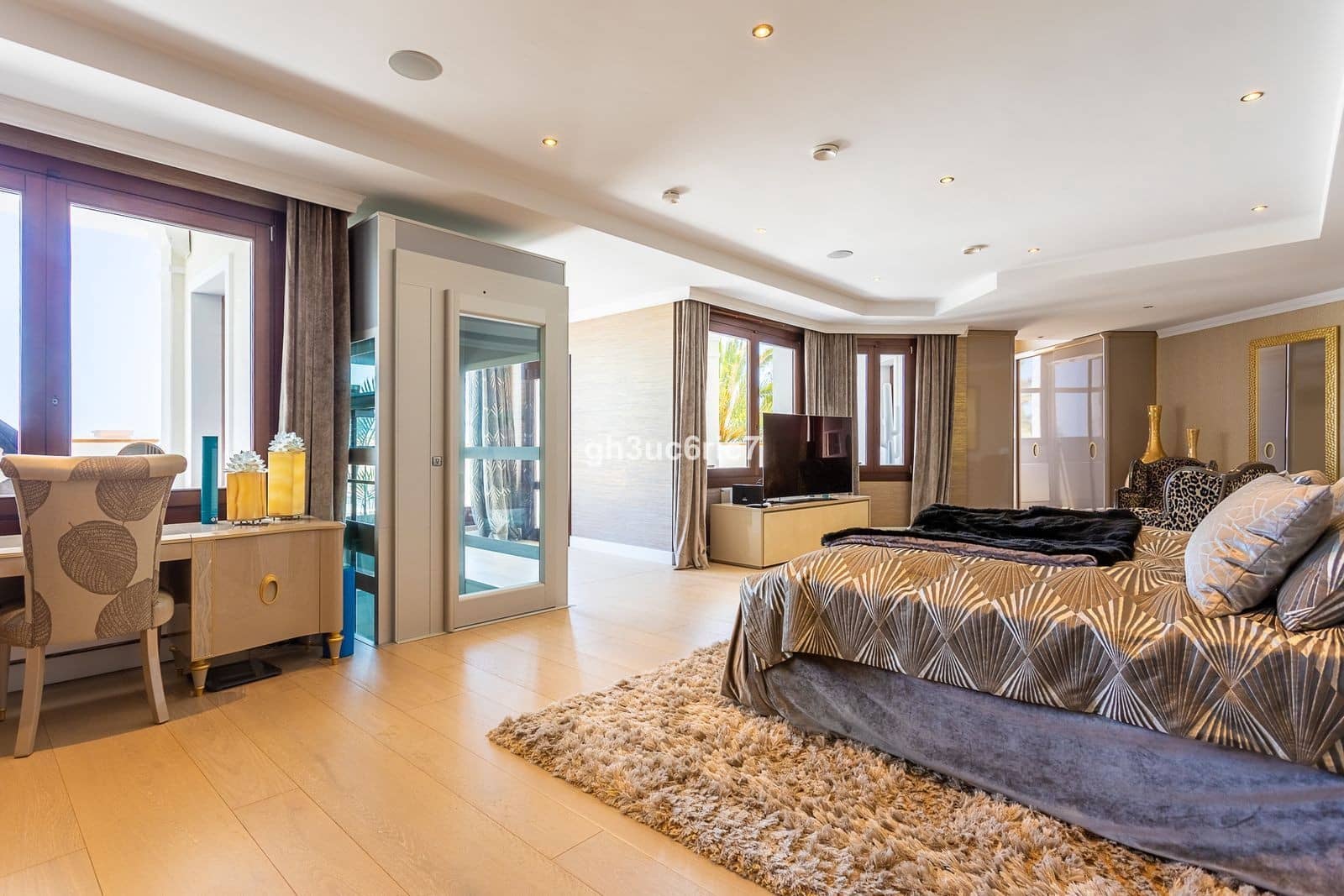 7 quarto Moradia para venda em Marbella com piscina garagem - 5 900 000 € (Ref: 7803620)