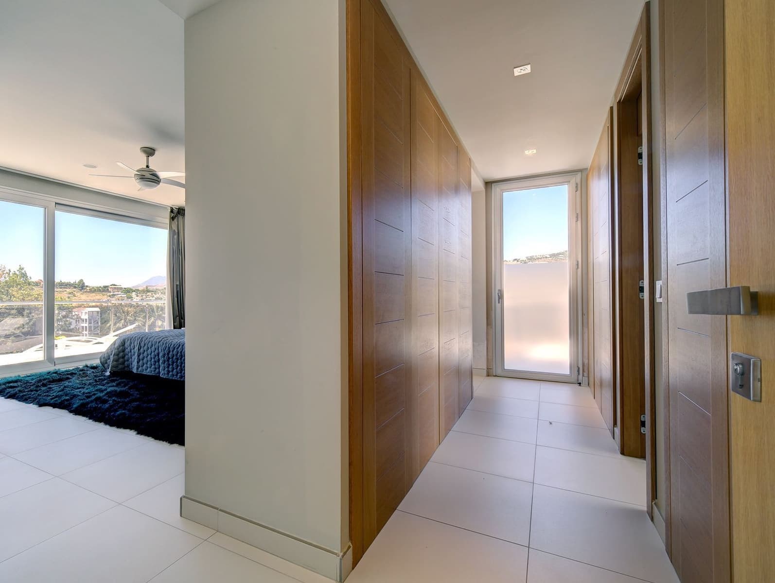 5 bedroom Villa for sale in Nueva Andalucia with pool garage - € 3,950,000 (Ref: 7814622)