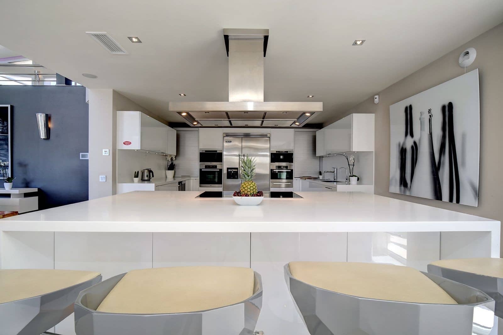 5 slaapkamer Villa te koop in Nueva Andalucia met zwembad garage - € 3.950.000 (Ref: 7814622)