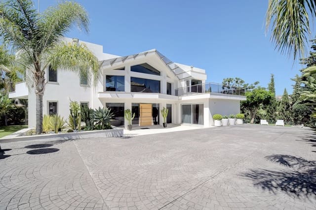 5 slaapkamer Villa te koop in Nueva Andalucia, Marbella met zwembad garage - € 3.950.000 (Ref: 7814622)