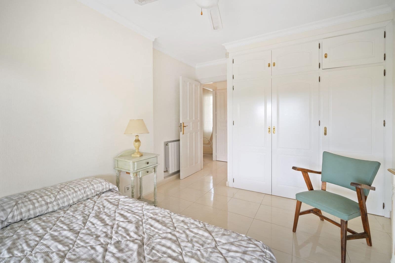 4 bedroom Villa for sale in Guadalmina with pool garage - € 1,950,000 (Ref: 7814629)