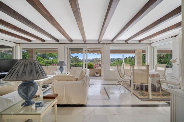 4 Zimmer Villa zu verkaufen in Guadalmina Alta, Marbella mit Pool Garage - 1.950.000 € (Ref: 7814629)