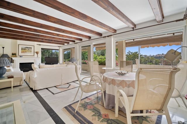 4 Zimmer Villa zu verkaufen in Guadalmina Alta, Marbella mit Pool Garage - 1.950.000 € (Ref: 7814629)