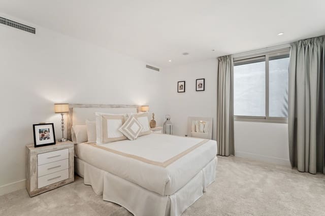 6 quarto Moradia para venda em Marbella com piscina garagem - 5 998 000 € (Ref: 7829973)