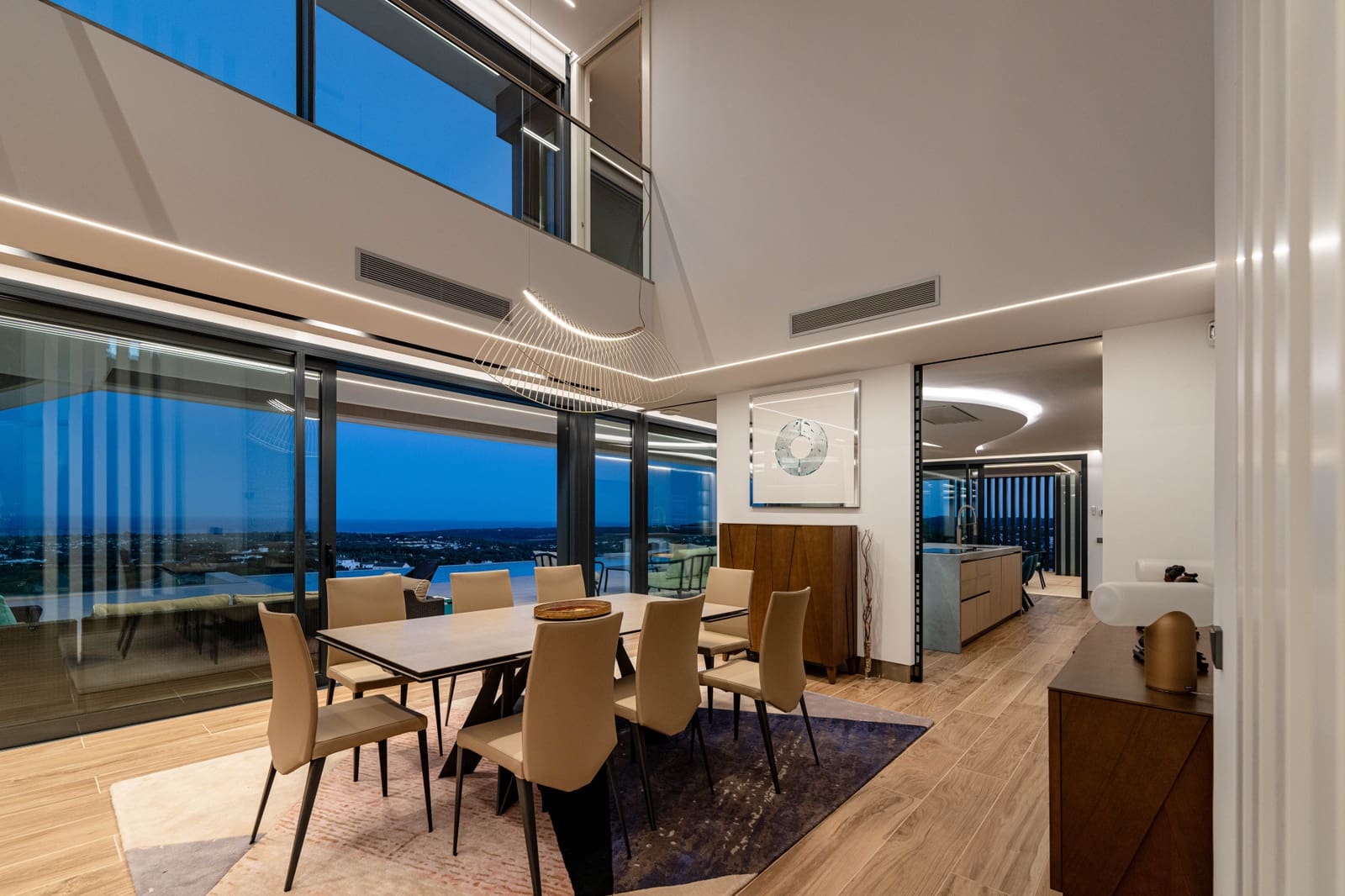 5 bedroom Villa for sale in Sotogrande with pool garage - € 4,750,000 (Ref: 7853813)