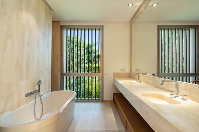 5 chambre Villa/Maison à vendre à Casares avec piscine garage - 6 700 000 € (Ref: 7880125)