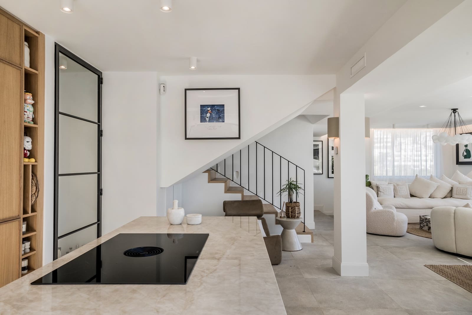 5 bedroom Villa for sale in Marbella with pool garage - € 2,950,000 (Ref: 7888565)