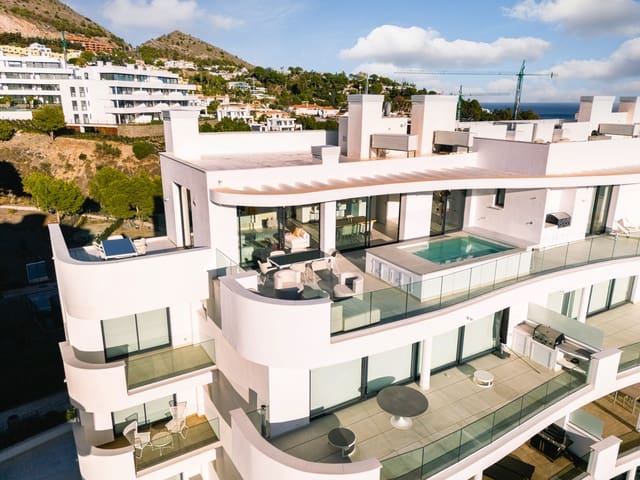 3 sovrum Takvåning till salu i El Higuerón, Fuengirola med pool garage - 1 275 000 € (Ref: 7895560)