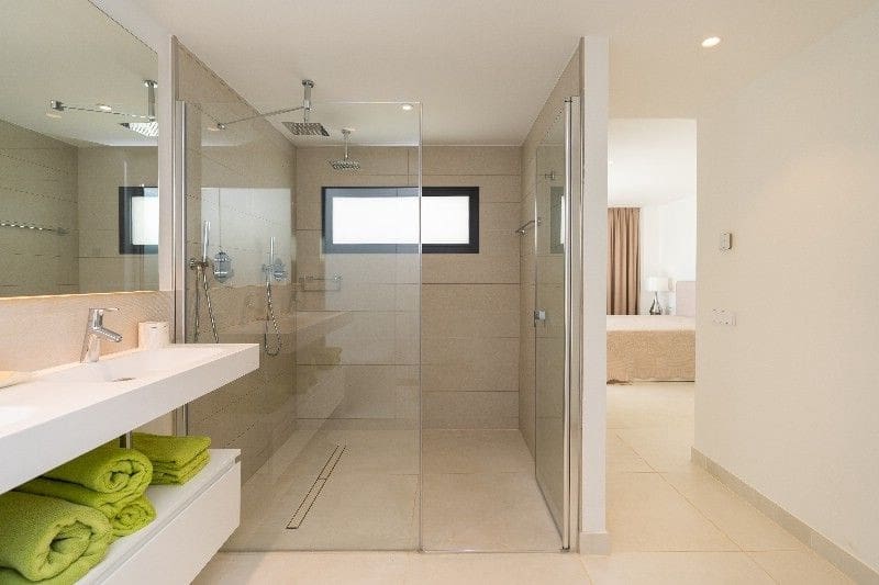 3 bedroom Apartment for sale in Fuengirola with pool garage - € 750,000 (Ref: 7929231)