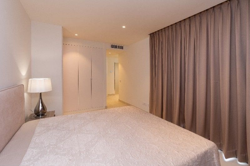 3 bedroom Apartment for sale in Fuengirola with pool garage - € 750,000 (Ref: 7929231)