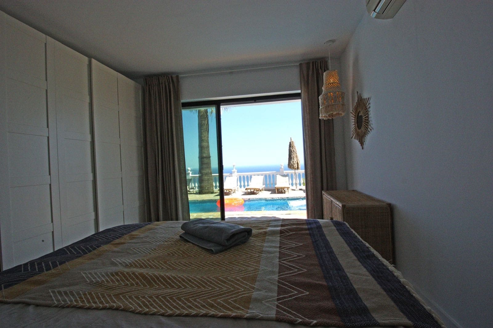 4 sypialnia Willa na sprzedaż w Benalmadena z basenem garażem - 1 600 000 € (Ref: 7936537)