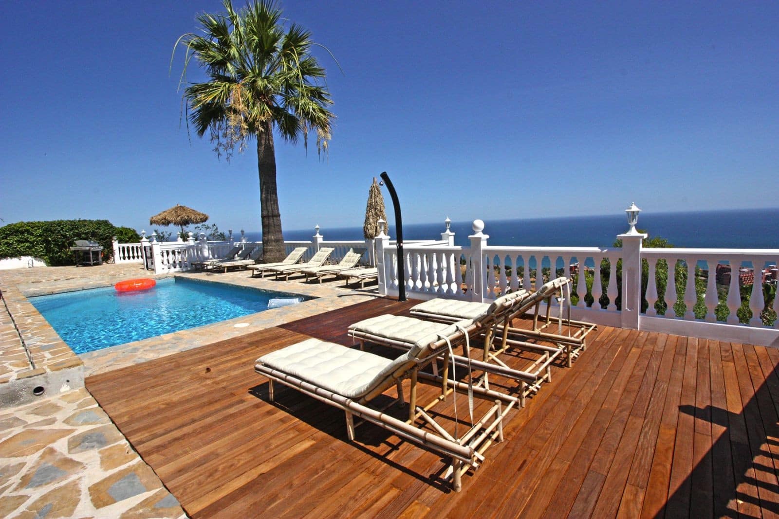 4 sypialnia Willa na sprzedaż w Benalmadena z basenem garażem - 1 600 000 € (Ref: 7936537)