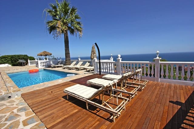 4 soverom Villa til salgs i Benalmádena med svømmebasseng garasje - € 1 600 000 (Ref: 7936537)