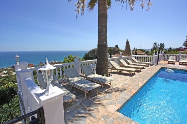 4 soverom Villa til salgs i Benalmádena med svømmebasseng garasje - € 1 600 000 (Ref: 7936537)