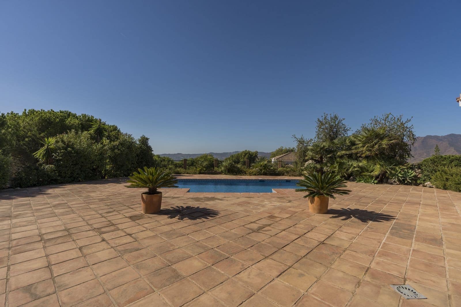 5 soverom Villa til salgs i Valtocado med svømmebasseng garasje - € 1 375 000 (Ref: 7965058)