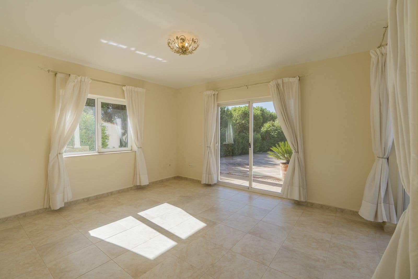 5 chambre Villa/Maison à vendre à Valtocado avec piscine garage - 1 375 000 € (Ref: 7965058)