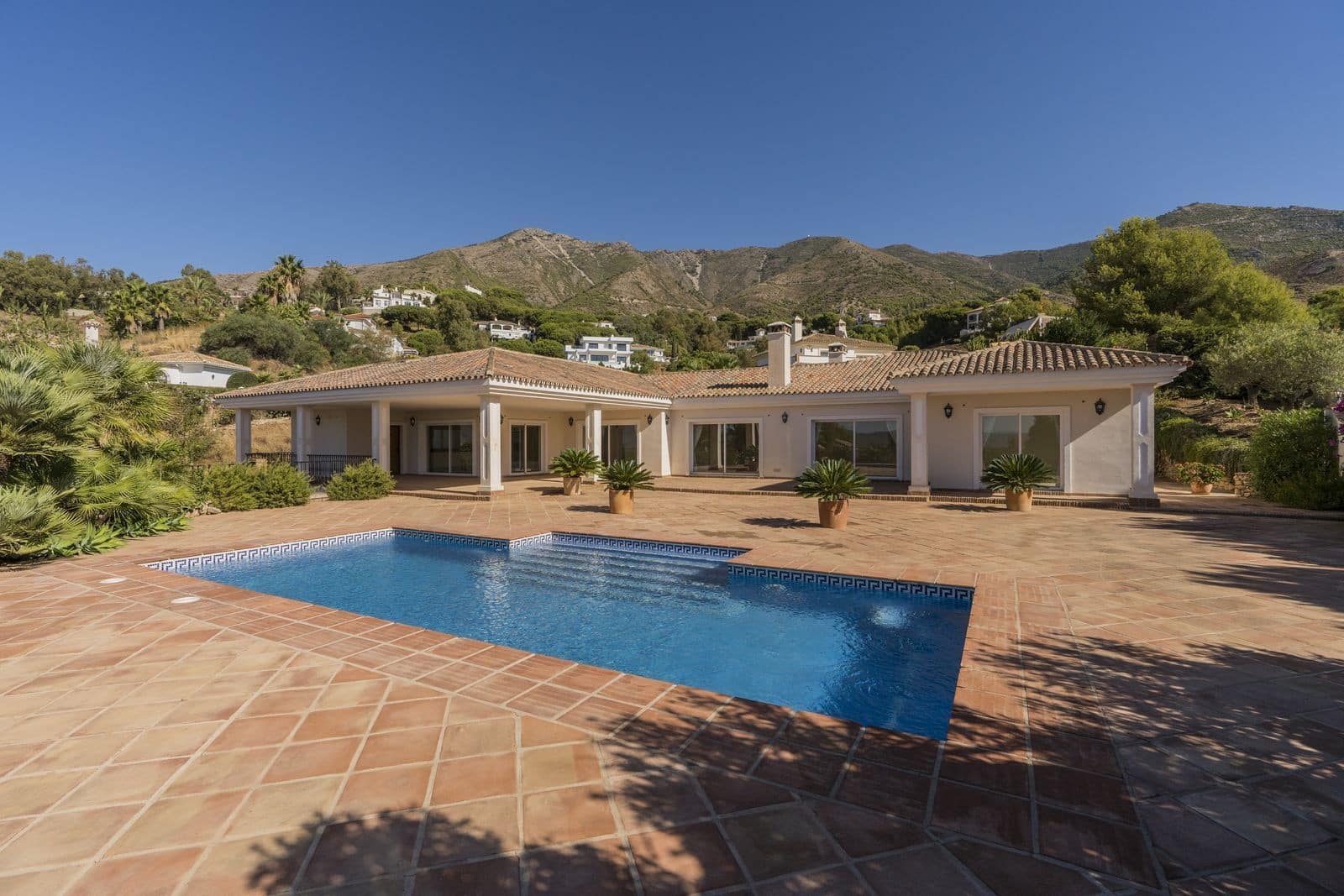5 chambre Villa/Maison à vendre à Valtocado avec piscine garage - 1 375 000 € (Ref: 7965058)