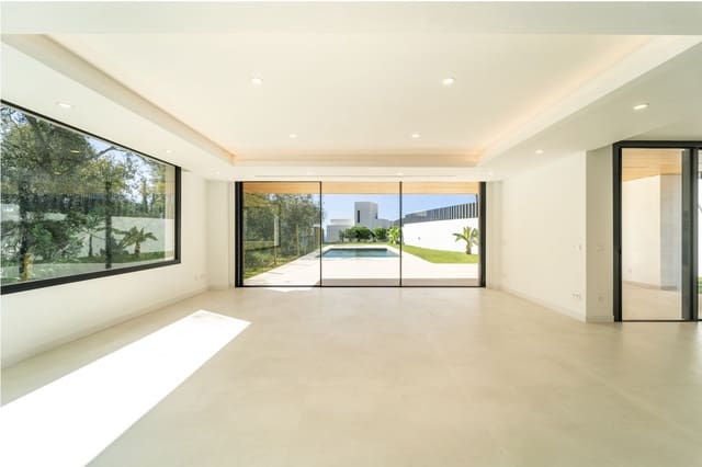 5 makuuhuone Huvila myytävänä paikassa La Capellania, Benalmádena mukana uima-altaan 
autotalli - 2 190 000 € (Ref: 7968747)