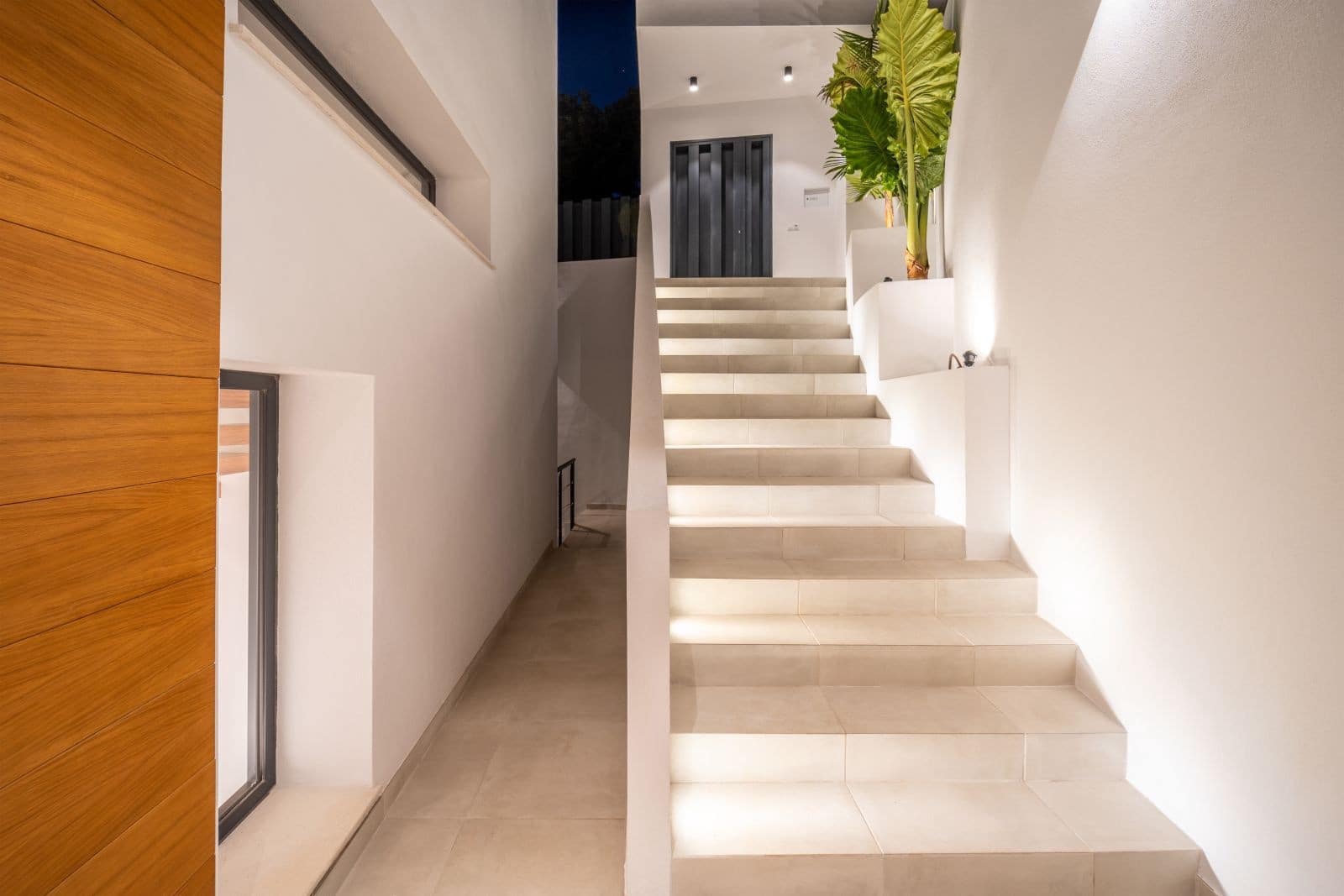 5 camera da letto Villa in vendita in La Capellania con piscina garage - 2.190.000 € (Rif: 7968747)