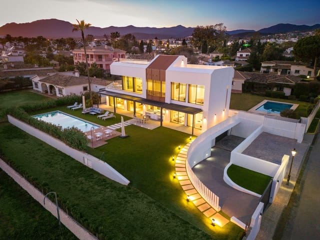 5 camera da letto Villa in vendita in Estepona con piscina garage - 6.300.000 € (Rif: 7981110)