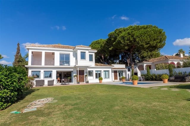 6 quarto Moradia para venda em Marbella com piscina garagem - 2 500 000 € (Ref: 8008808)