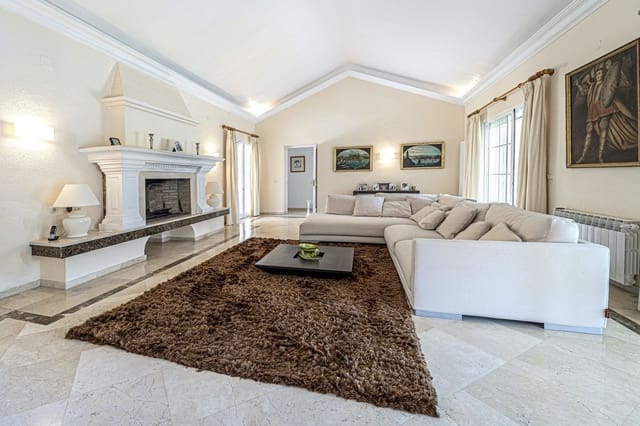 5 soverom Villa til salgs i Golden Mile, Marbella med svømmebasseng garasje - € 3 350 000 (Ref: 8017402)