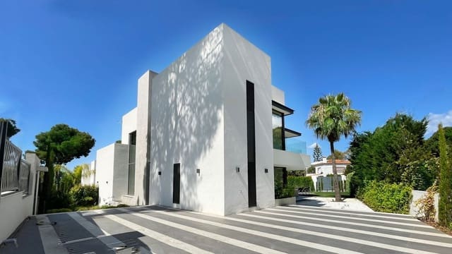 5 bedroom Villa for sale in Golden Mile, Marbella with pool garage - € 4,450,000 (Ref: 8026696)