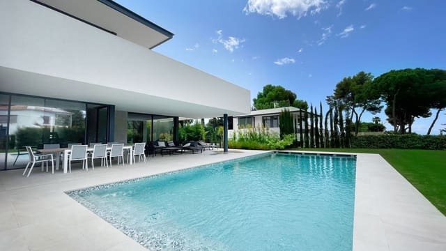 5 bedroom Villa for sale in Golden Mile, Marbella with pool garage - € 4,450,000 (Ref: 8026696)