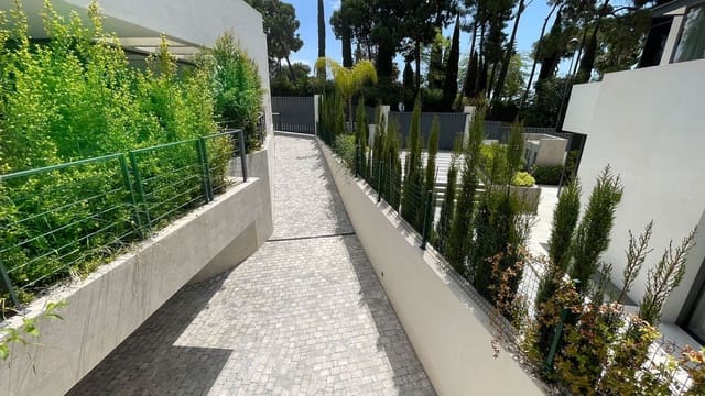 5 slaapkamer Villa te koop in Golden Mile, Marbella met zwembad garage - € 4.650.000 (Ref: 8026696)