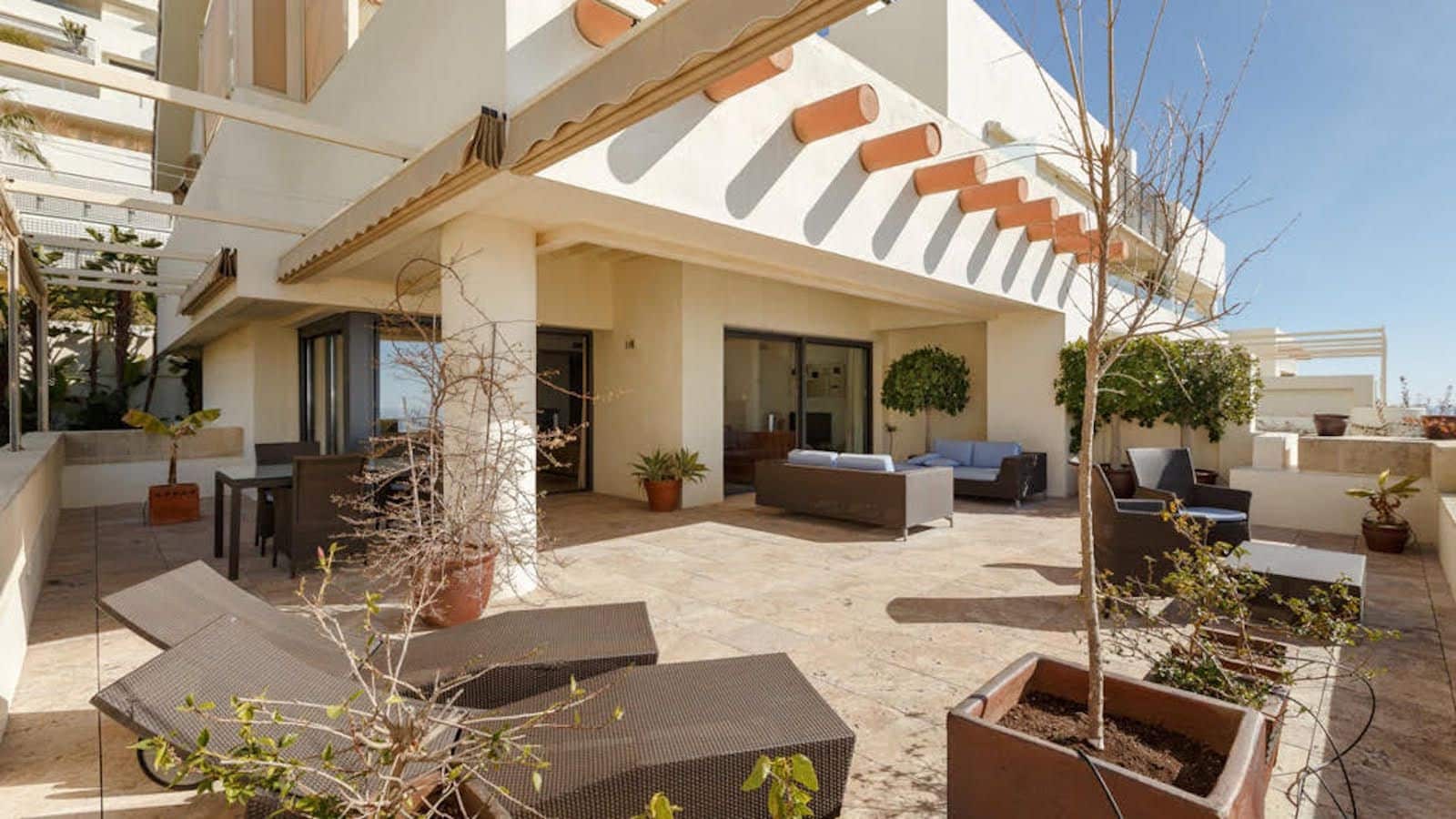 3 makuuhuone Kattohuoneisto myytävänä paikassa Marbella mukana uima-altaan 
autotalli - 1 260 000 € (Ref: 8037905)