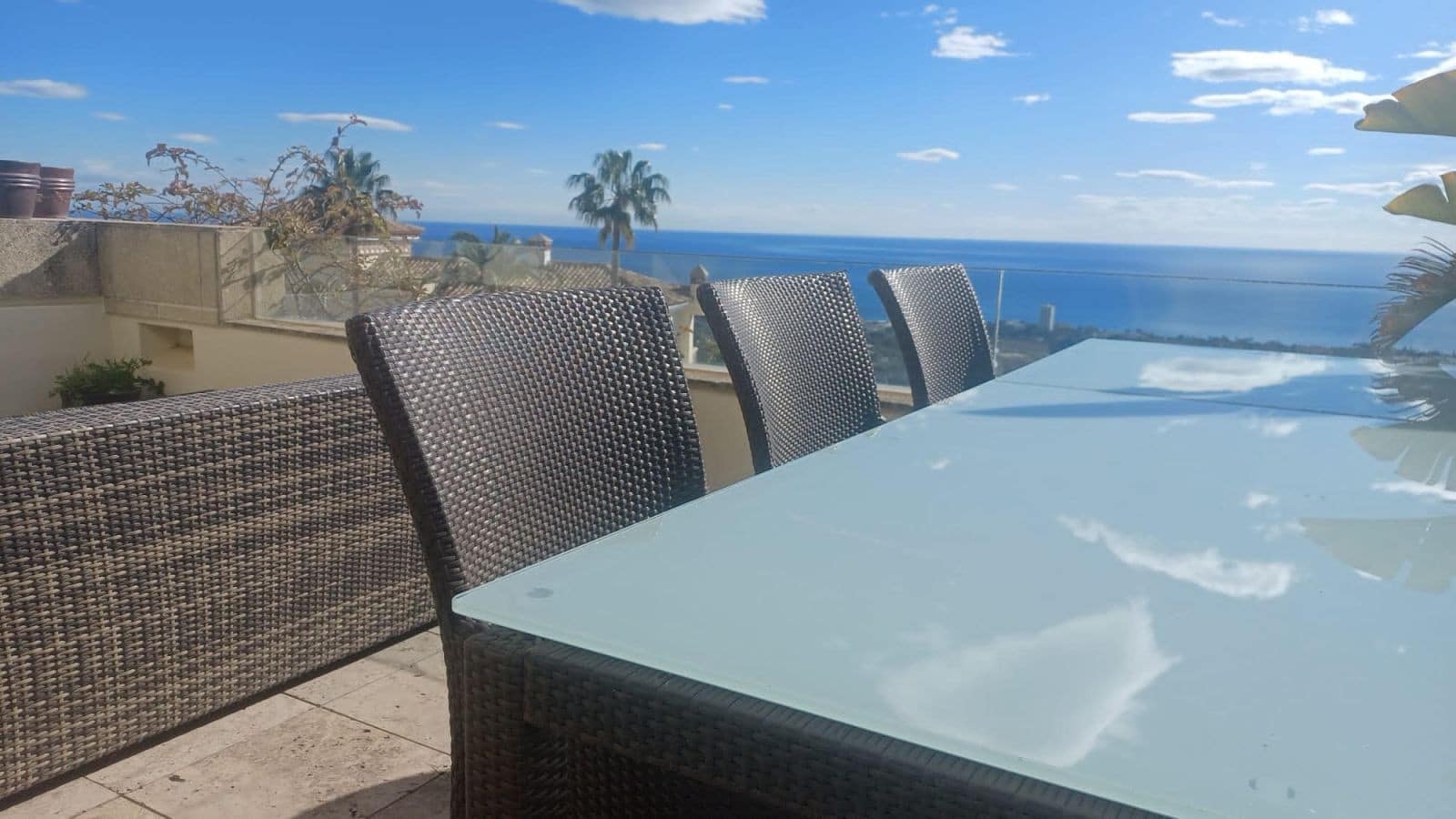 3 makuuhuone Kattohuoneisto myytävänä paikassa Marbella mukana uima-altaan 
autotalli - 1 260 000 € (Ref: 8037905)