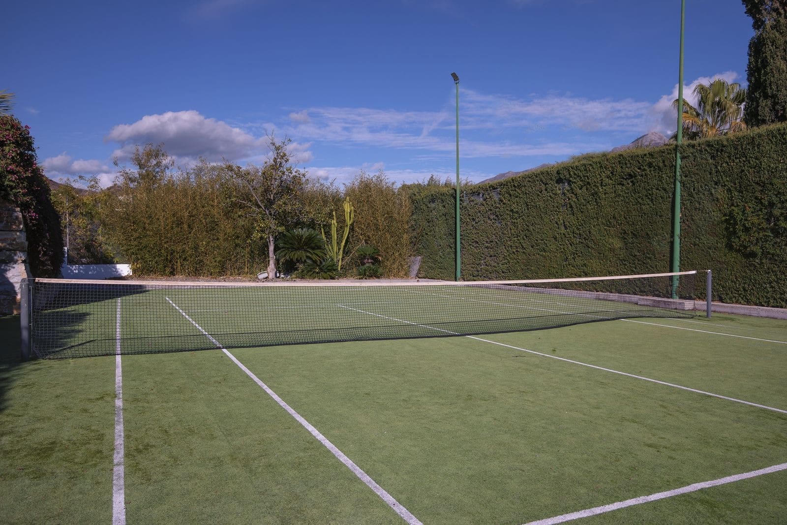 7 bedroom Villa for sale in Nueva Andalucia with pool garage - € 8,900,000 (Ref: 8037906)