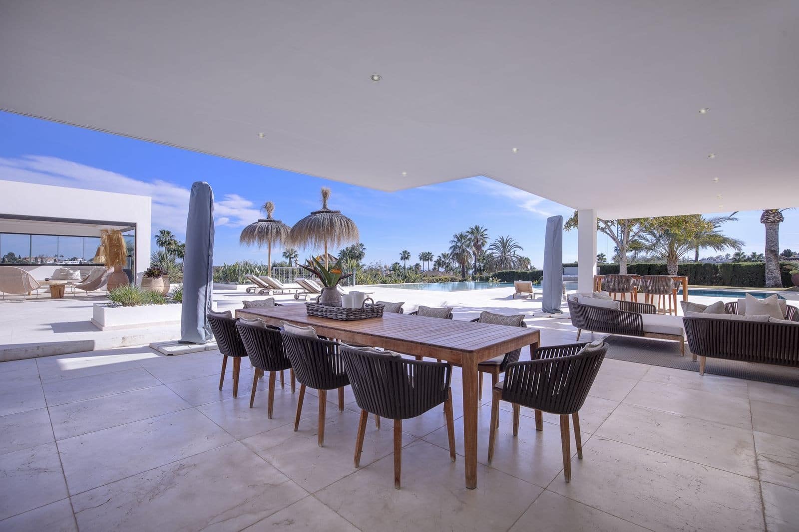 7 bedroom Villa for sale in Nueva Andalucia with pool garage - € 8,900,000 (Ref: 8037906)