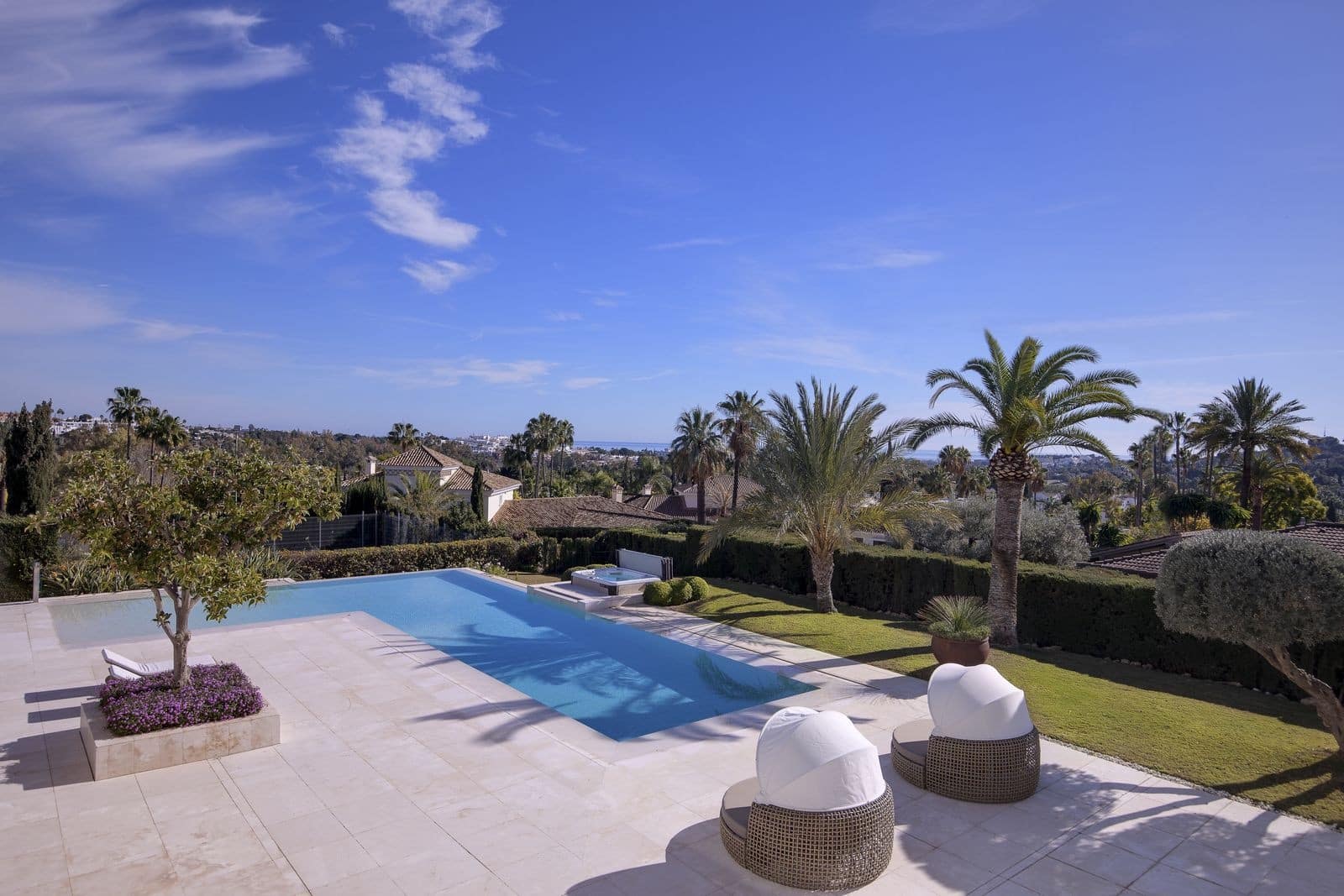 7 bedroom Villa for sale in Nueva Andalucia with pool garage - € 8,900,000 (Ref: 8037906)