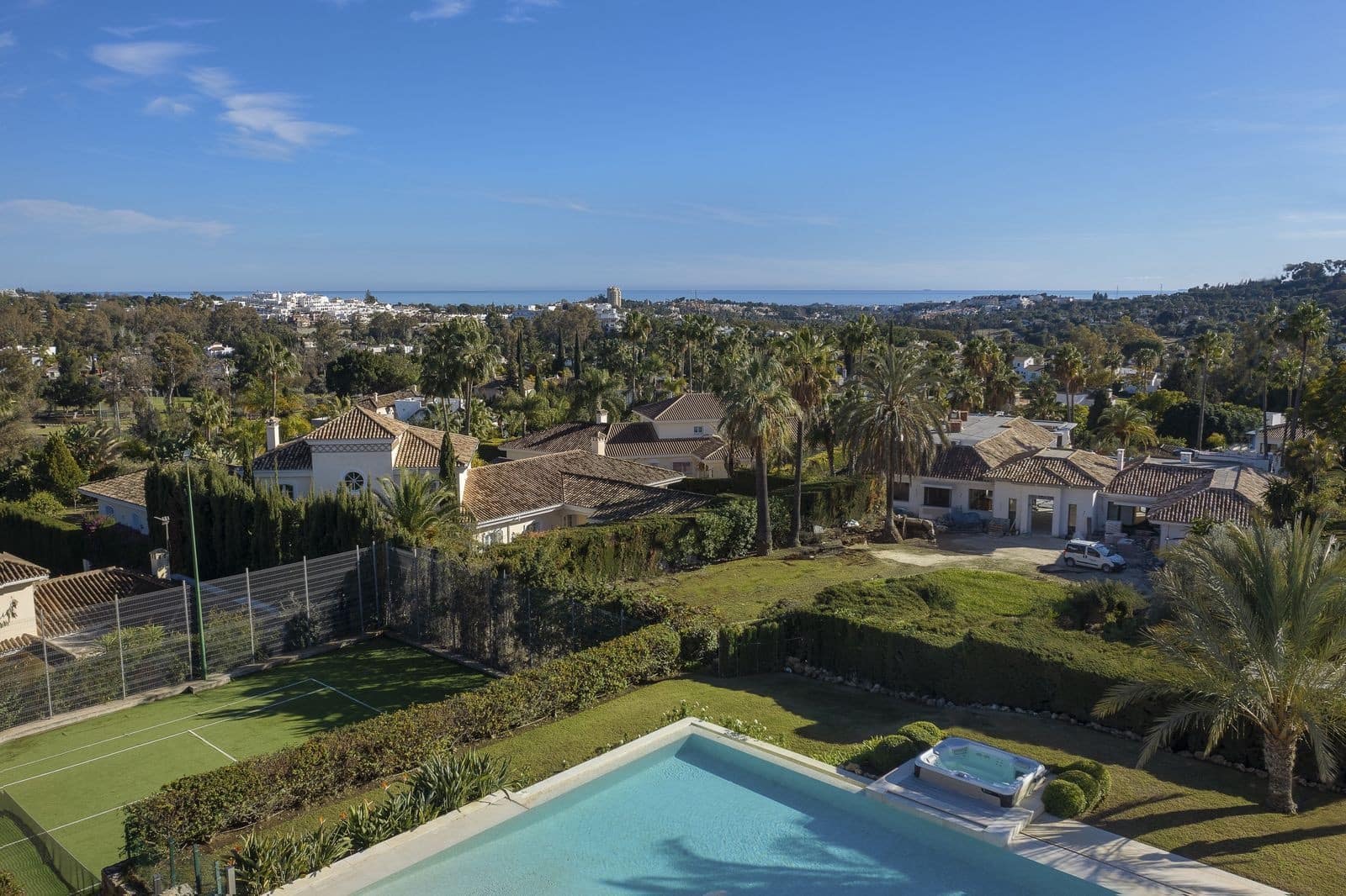 7 bedroom Villa for sale in Nueva Andalucia with pool garage - € 8,900,000 (Ref: 8037906)