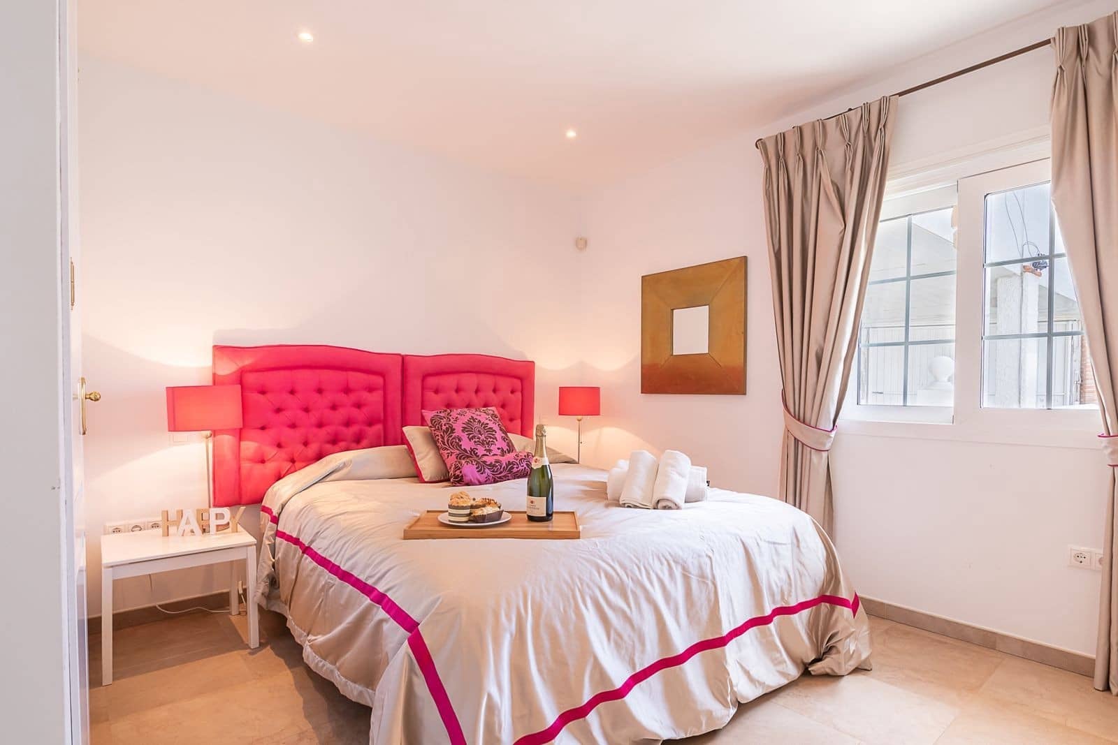 6 soveværelse Villa til salg i Torrenueva med swimmingpool garage - € 1.275.000 (Ref: 8039799)