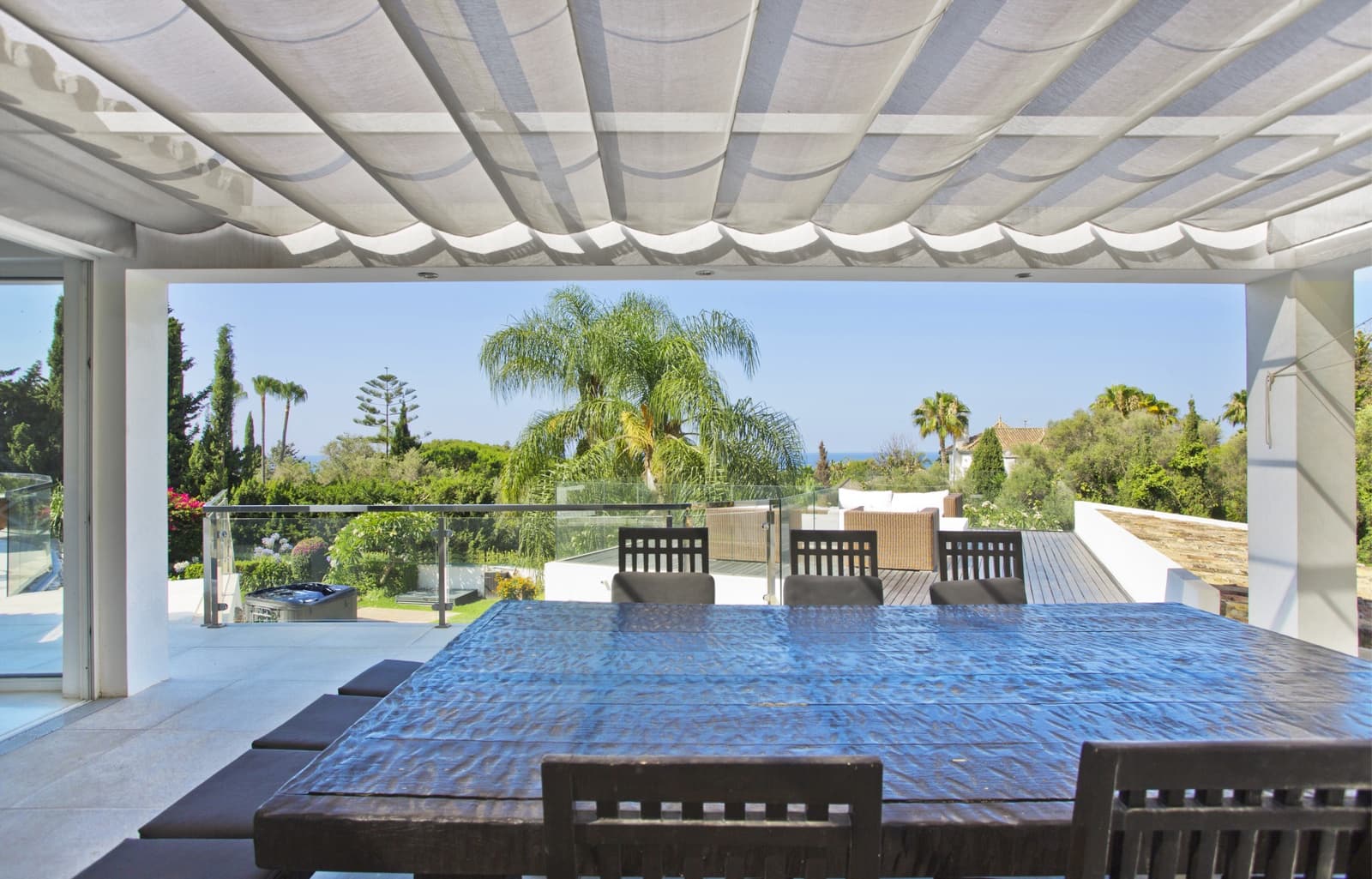 7 bedroom Villa for sale in Marbella with pool garage - € 3,750,000 (Ref: 8050871)