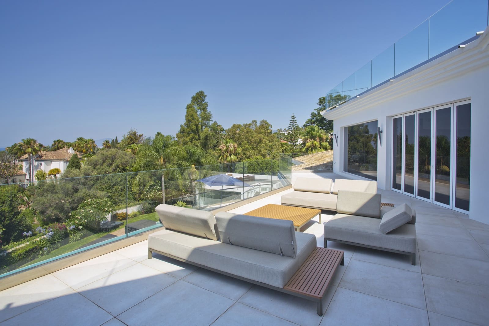 7 bedroom Villa for sale in Marbella with pool garage - € 3,750,000 (Ref: 8050871)