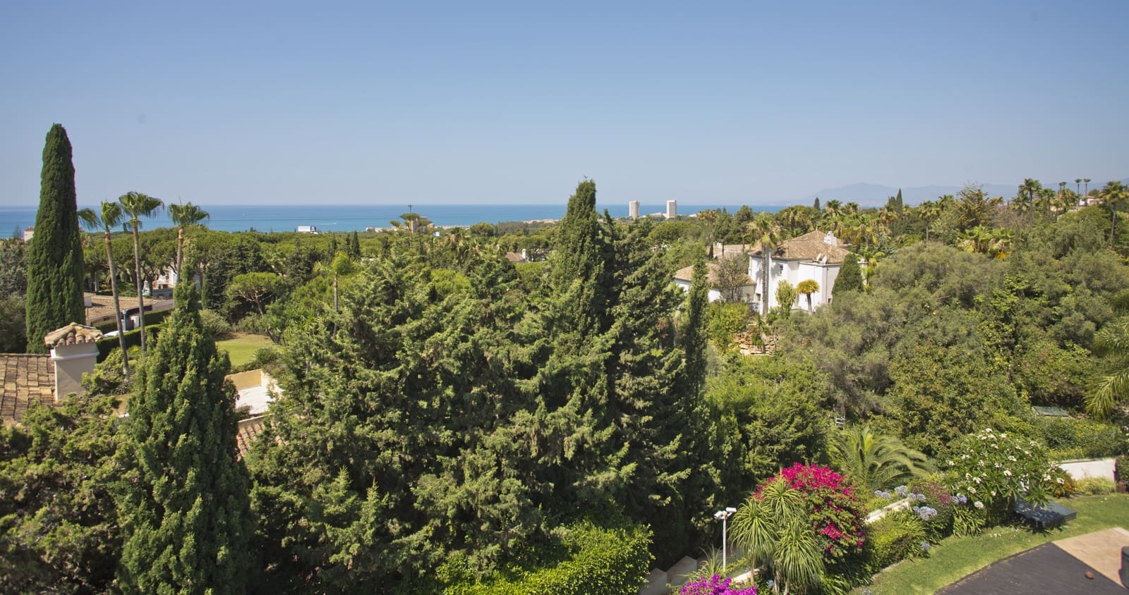 7 bedroom Villa for sale in Marbella with pool garage - € 3,750,000 (Ref: 8050871)