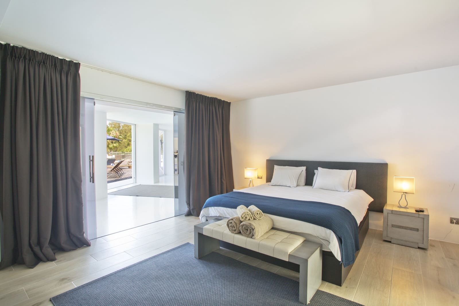 7 bedroom Villa for sale in Marbella with pool garage - € 3,750,000 (Ref: 8050871)