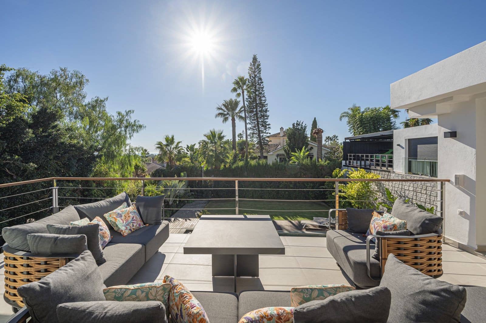 5 sovrum Villa till salu i Marbella med pool garage - 2 590 000 € (Ref: 8053266)