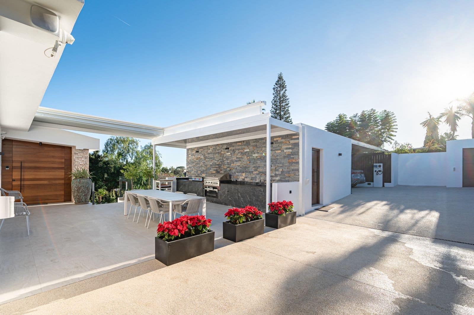 5 sovrum Villa till salu i Marbella med pool garage - 2 590 000 € (Ref: 8053266)