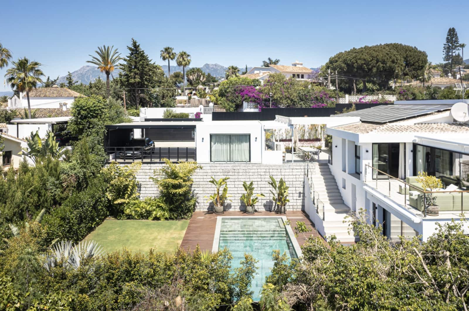 5 sovrum Villa till salu i Marbella med pool garage - 2 590 000 € (Ref: 8053266)