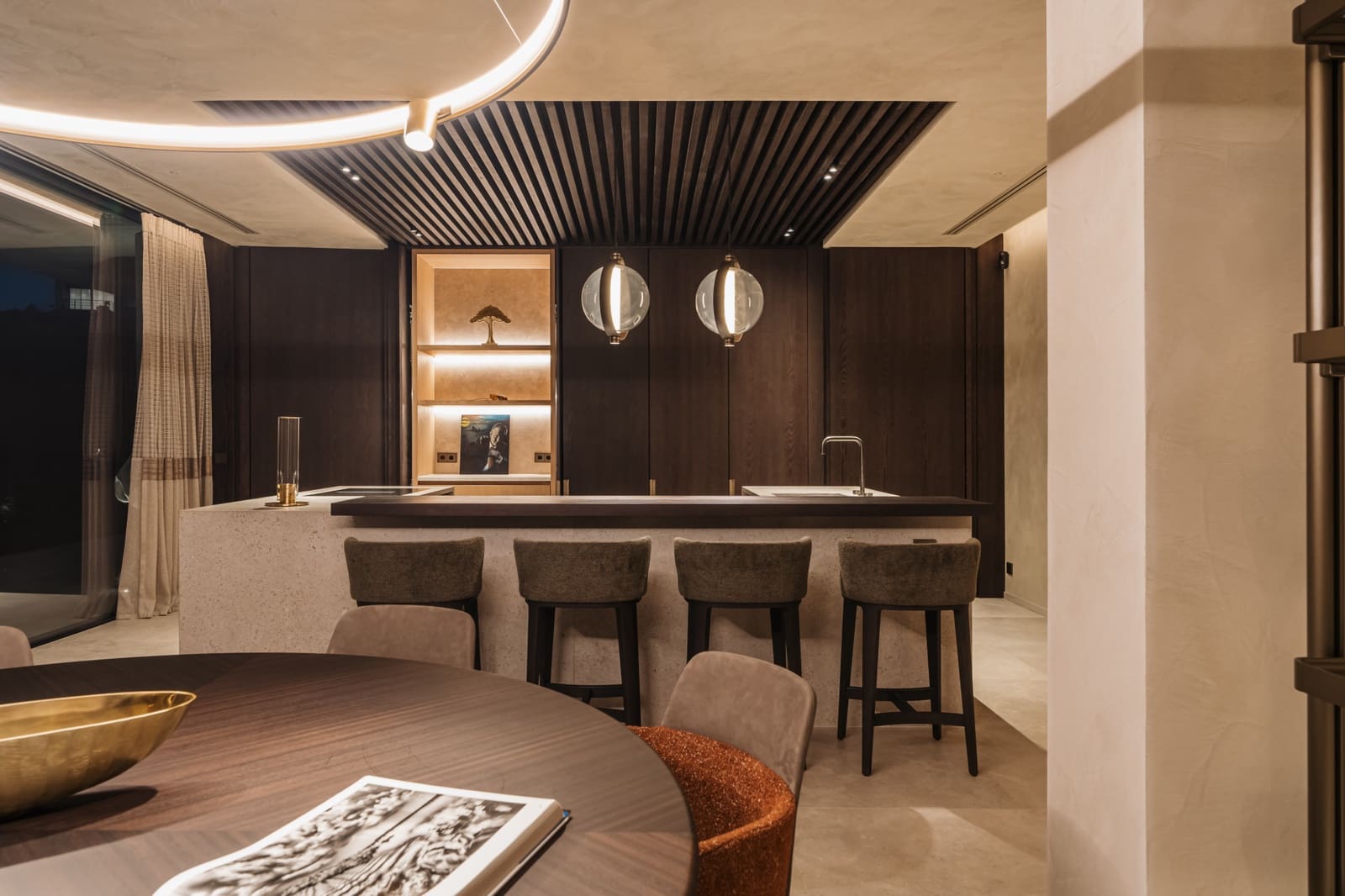 Chalet de 7 habitaciones en Benahavís en venta con piscina garaje - 9.750.000 € (Ref: 8055503)