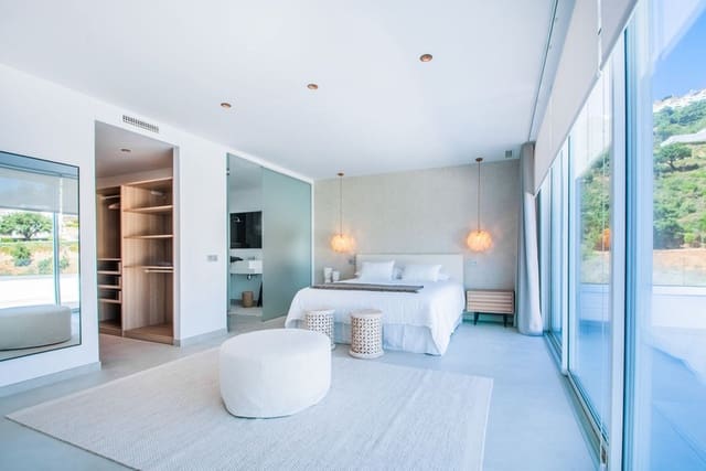 3 sovrum Villa till salu i Marbella med pool garage - 1 600 000 € (Ref: 8060593)