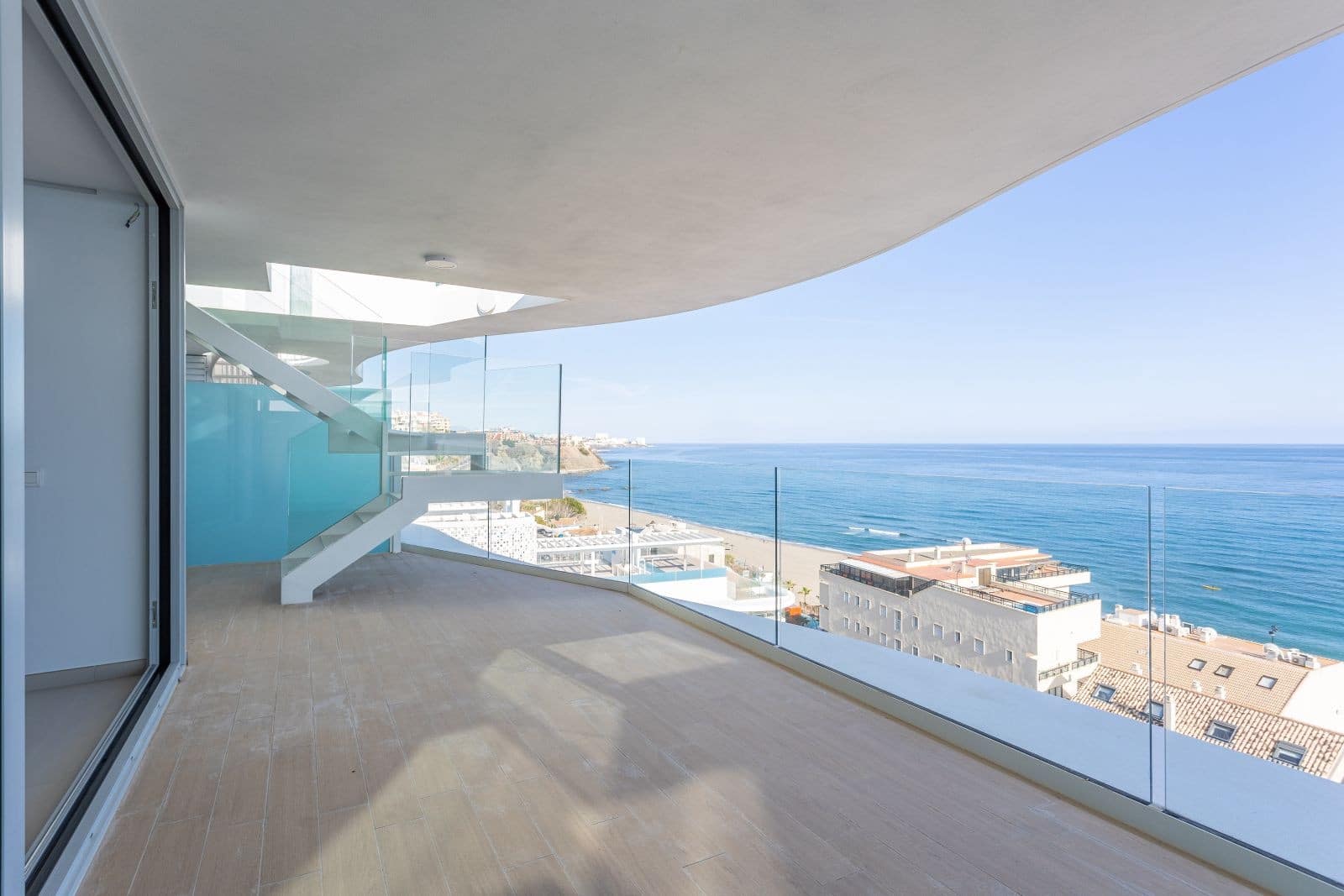 2 slaapkamer Penthouse te koop in Fuengirola met zwembad garage - € 1.070.000 (Ref: 8065370)