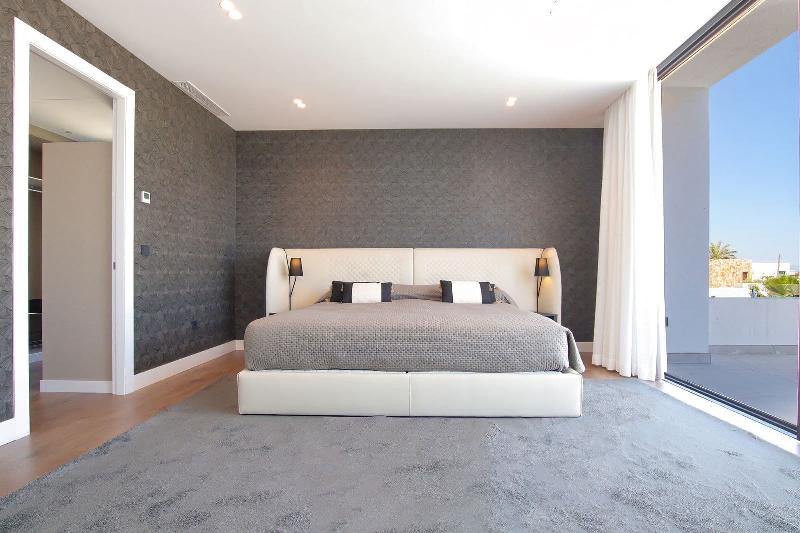 4 sypialnia Willa na sprzedaż w Estepona z basenem garażem - 2 495 000 € (Ref: 8095672)