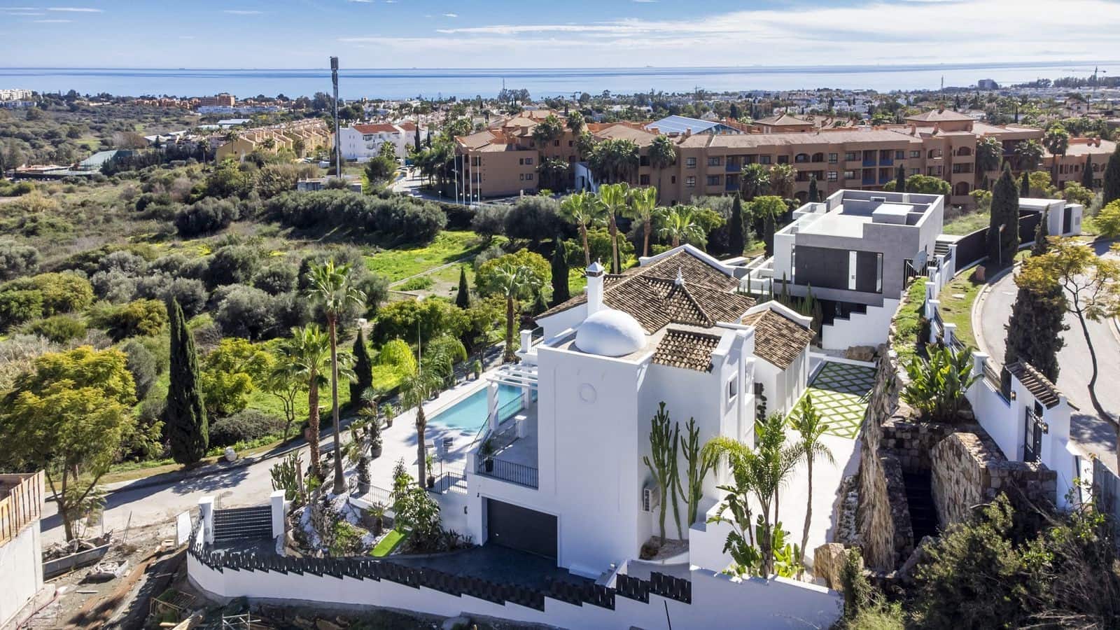 5 soveværelse Villa til salg i Los Flamingos med swimmingpool garage - € 3.495.000 (Ref: 8113980)