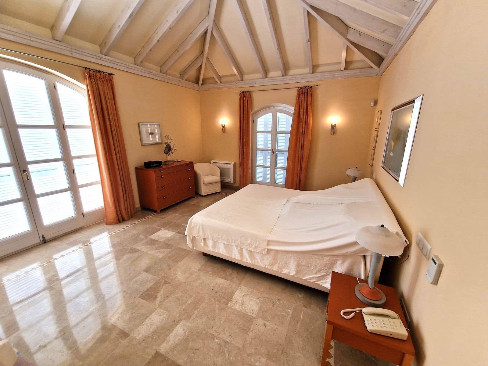 3 sypialnia Willa na sprzedaż w Mijas Costa z basenem garażem - 3 200 000 € (Ref: 8113981)