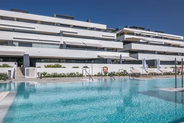 3 bedroom Apartment for sale in Estepona with pool garage - € 750,000 (Ref: 8113986)
